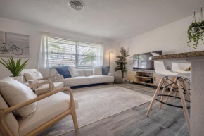 Upgraded Seminole home in a quiet neighborhood